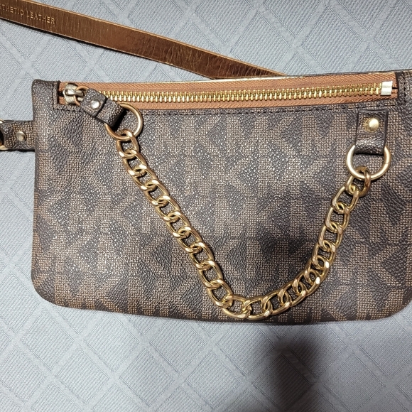 Michael Kors Signature Logo Fanny Pack Belt Bag Wallet Brown - Picture 4 of 6